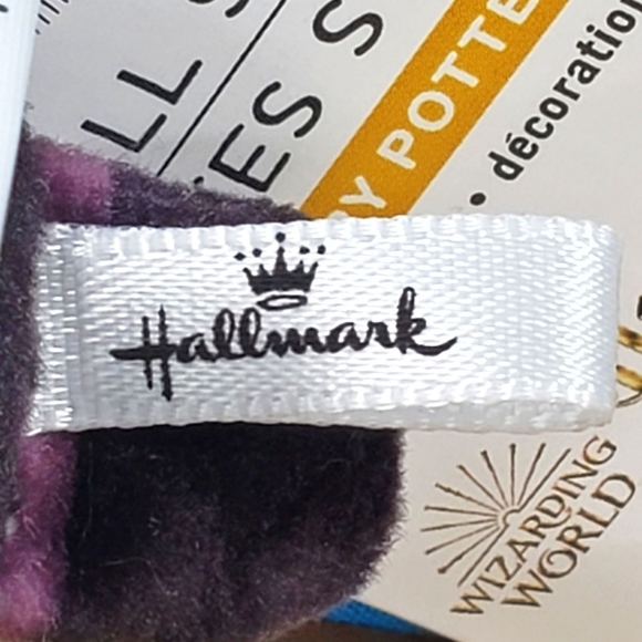 Harry Potter Hallmark Small Stars HARRY POTTER 4.5" Ornament by Wizarding World - Picture 7 of 8